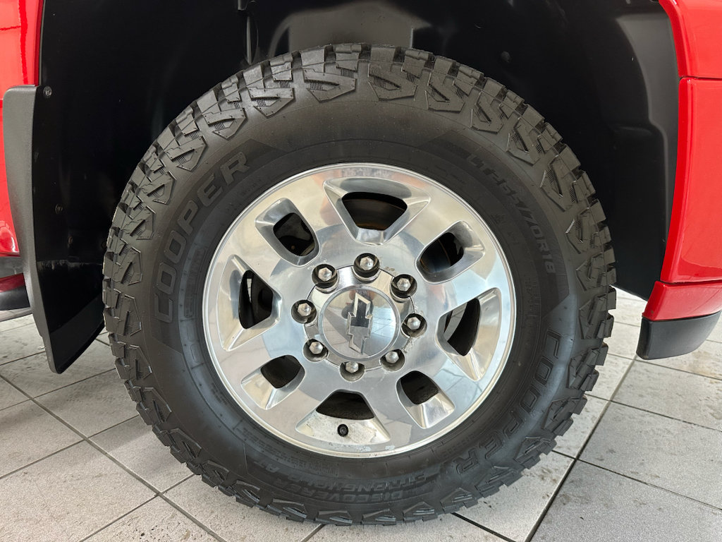 Used 2012 Chevrolet Silverado 2500 LT w/ Z71 Appearance Package AWD/4WD image 13