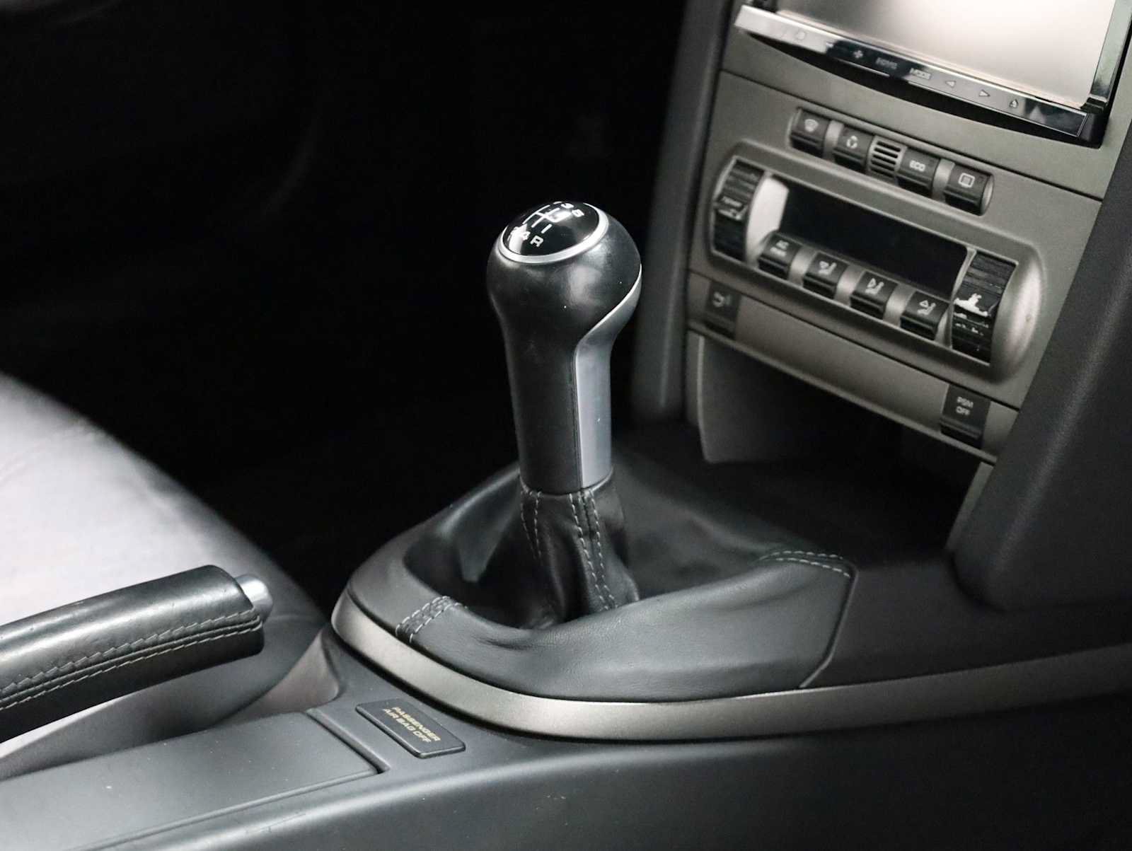 Used 2007 Porsche Cayman RWD image 19