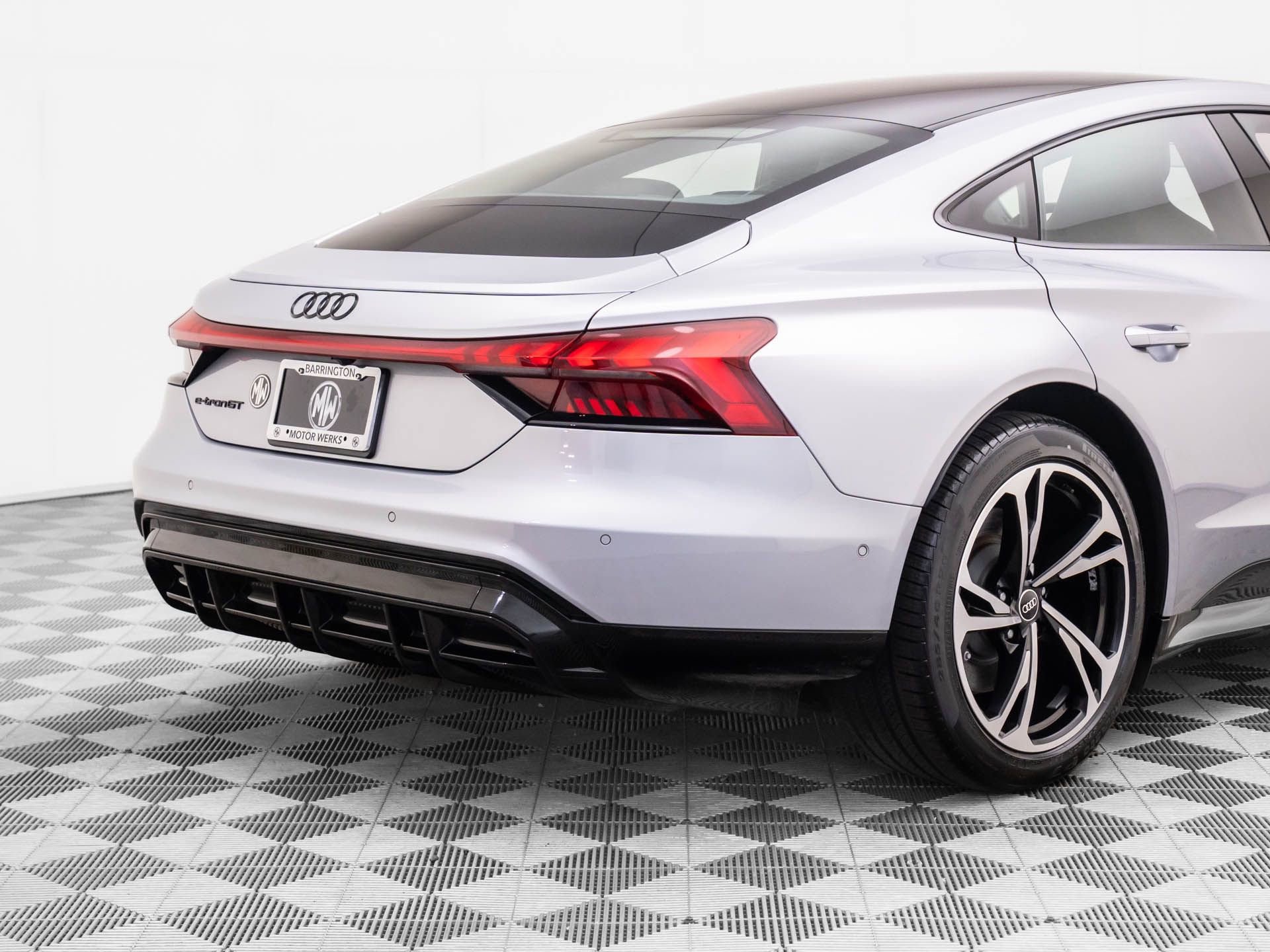 Used 2022 Audi e-tron GT Prestige w/ Prestige Package image 36