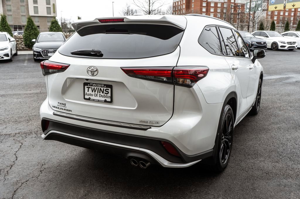 Used 2025 Toyota Highlander XSE AWD/4WD image 41