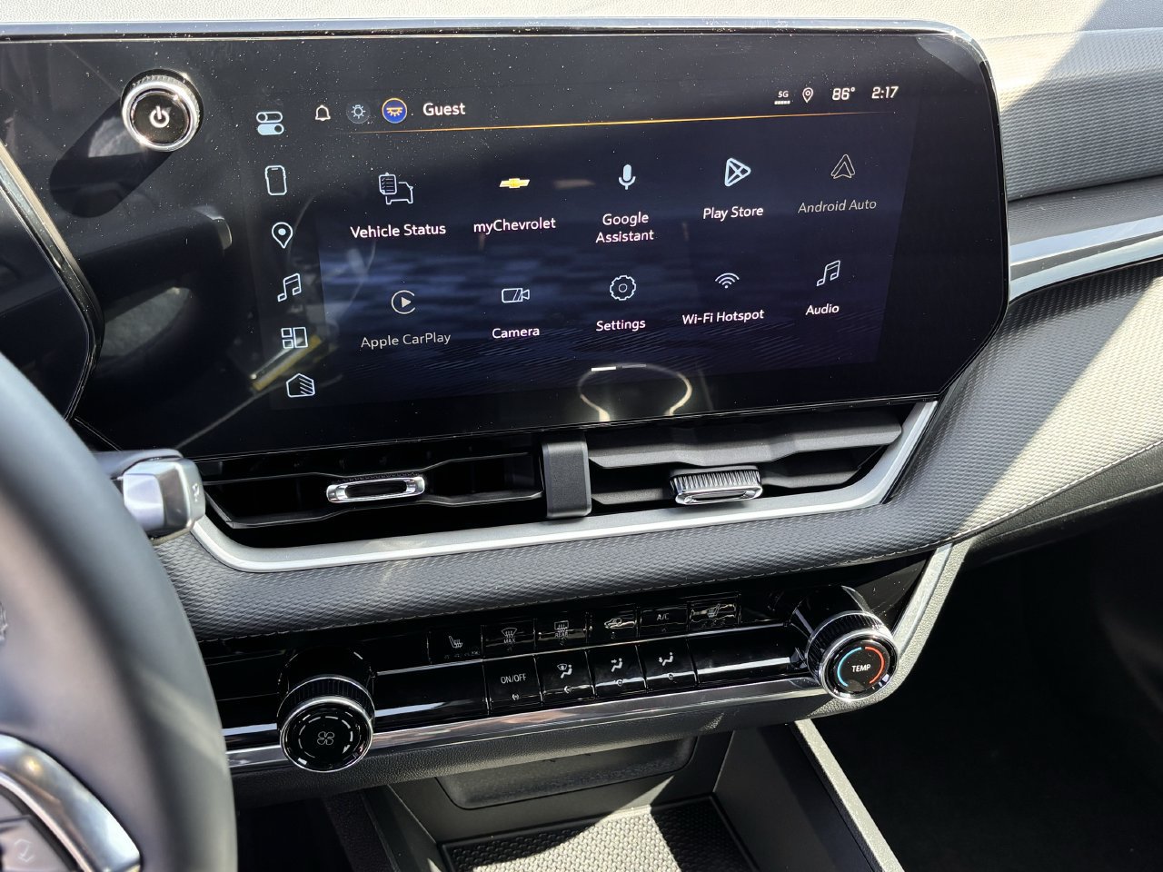 New 2027 Chevrolet Equinox LT FWD image 9
