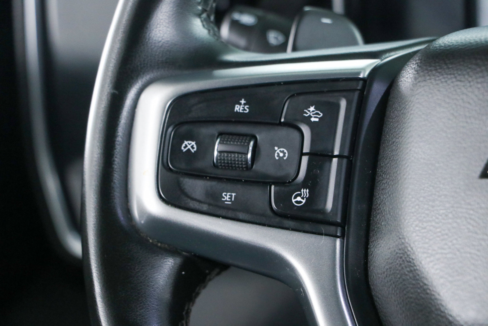 Used 2024 Chevrolet Silverado 1500 RST w/ Convenience Package II AWD/4WD image 15