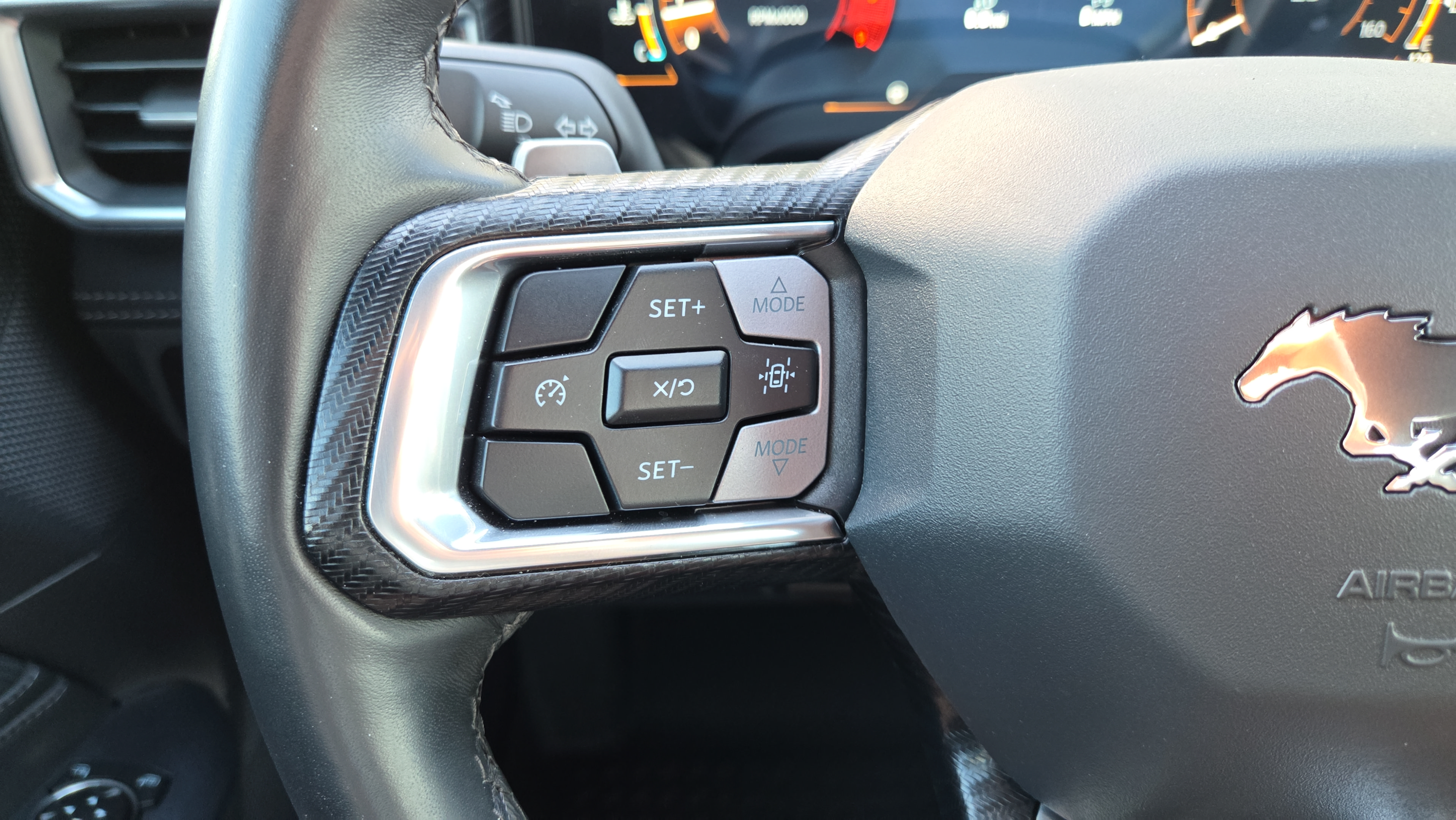 Used 2025 Ford Mustang GT Premium RWD image 28