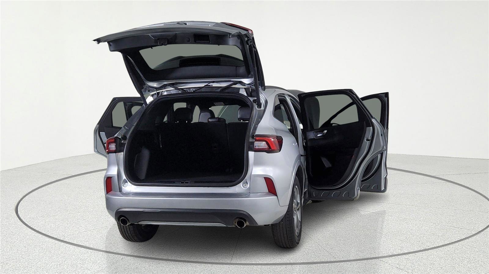 Used 2024 Ford Escape ST-Line image 8