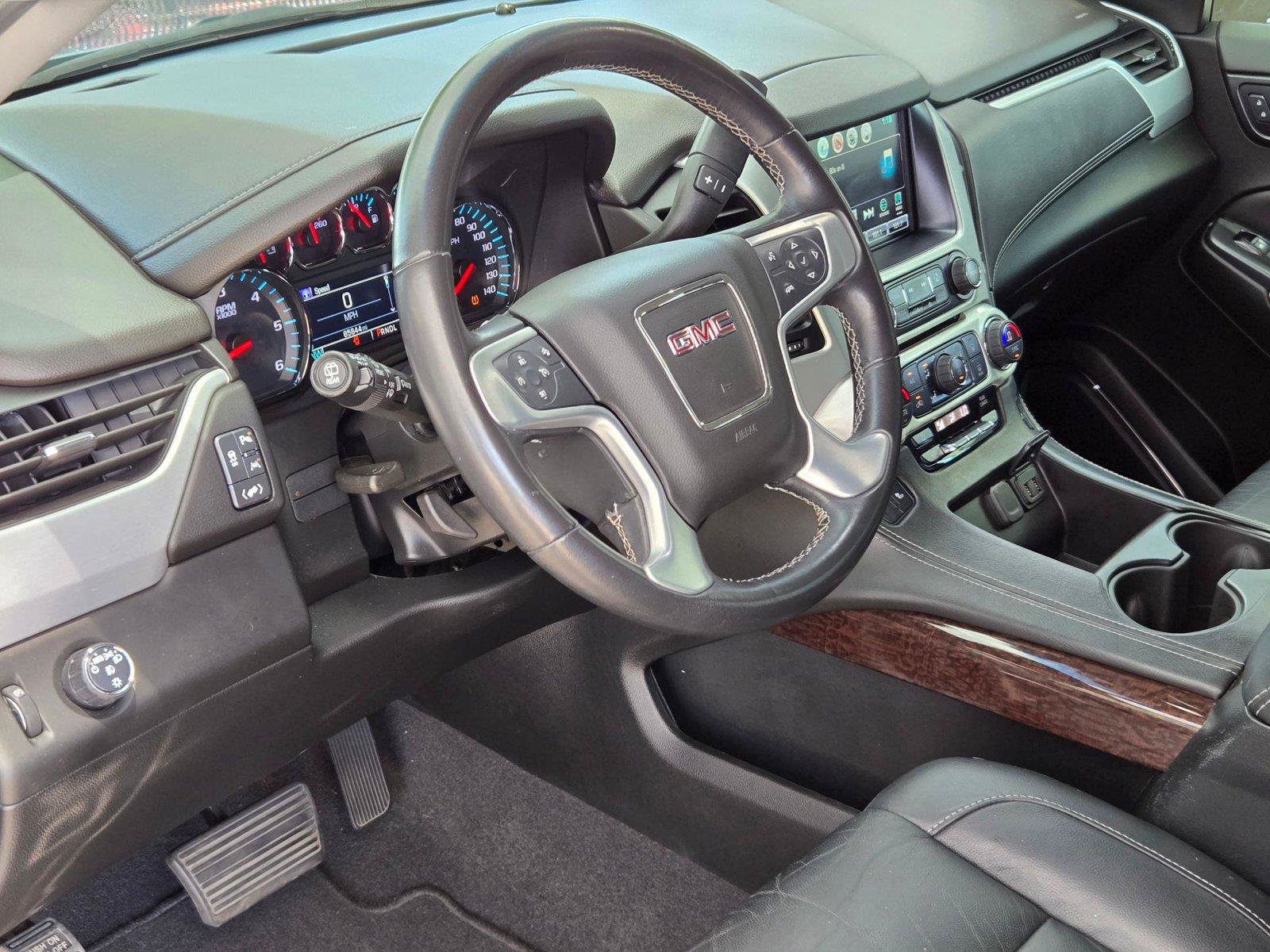 Used 2020 GMC Yukon SLT RWD image 10