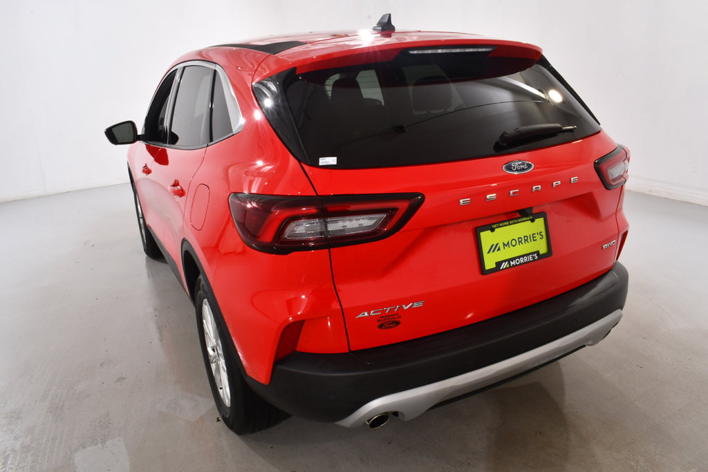Used 2024 Ford Escape Active w/ Tech Pack #2 AWD/4WD image 14