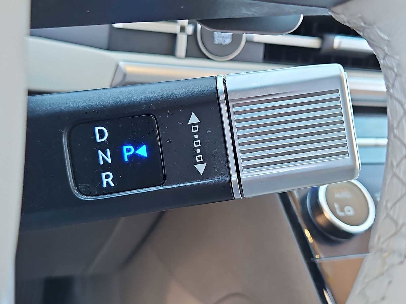 Certified 2025 Hyundai Santa Fe SEL image 31