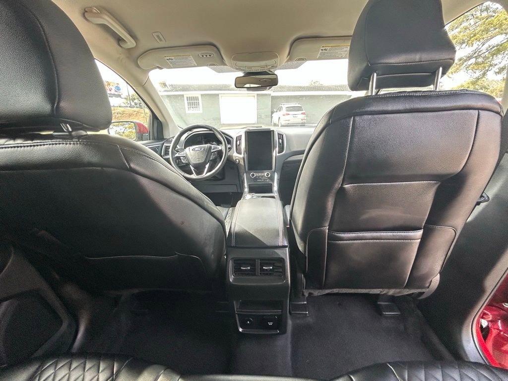 Used 2024 Ford Edge Titanium image 23