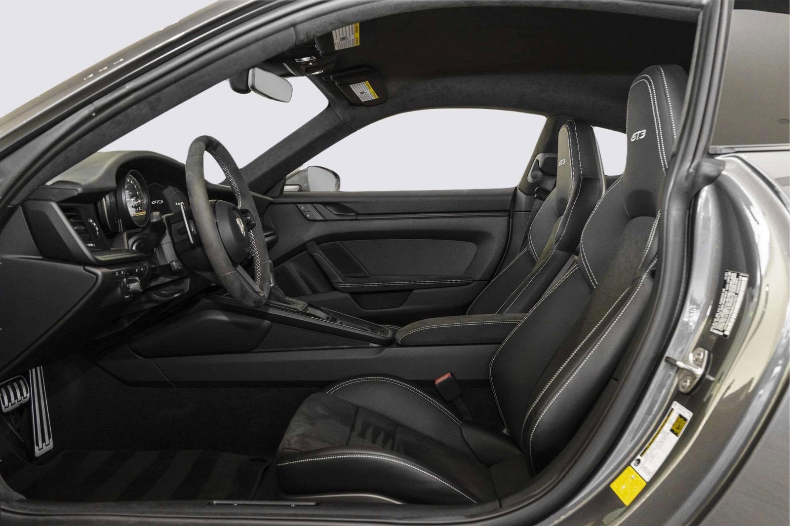 Used 2022 Porsche 911 GT3 RWD image 11