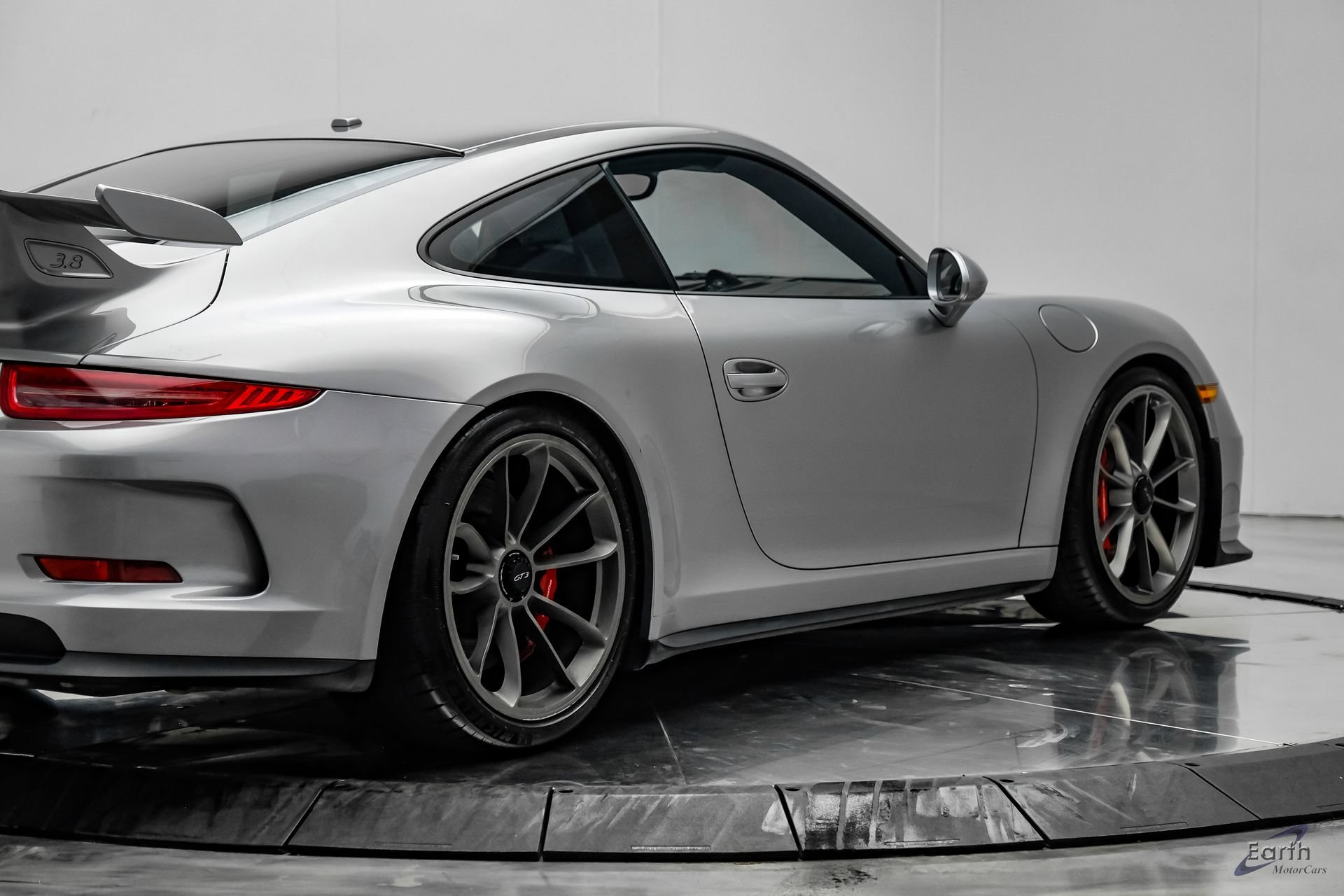 Used 2015 Porsche 911 GT3 RWD image 20