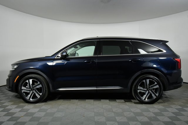 Used 2024 Kia Sorento EX image 16