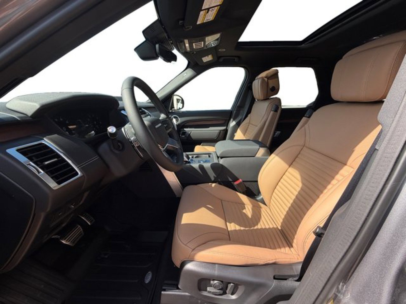 New 2026 Land Rover Discovery Dynamic SE AWD/4WD image 10