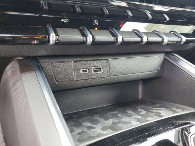 New 2026 GMC Canyon Elevation RWD image 26