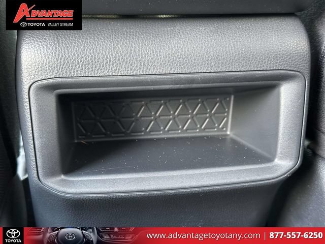 Certified 2019 Toyota RAV4 LE FWD image 16
