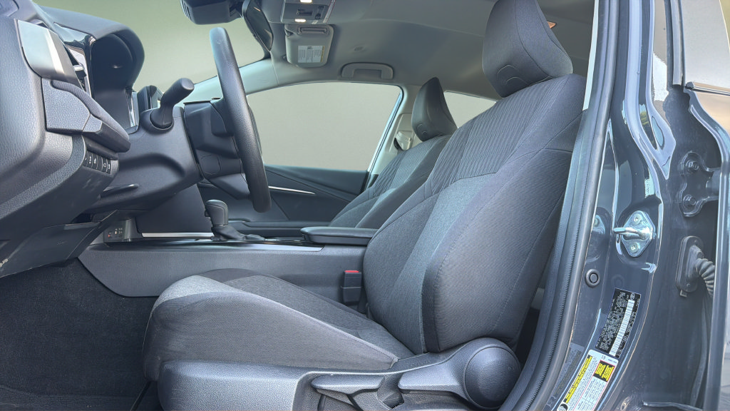 Used 2026 Toyota Camry LE FWD image 21