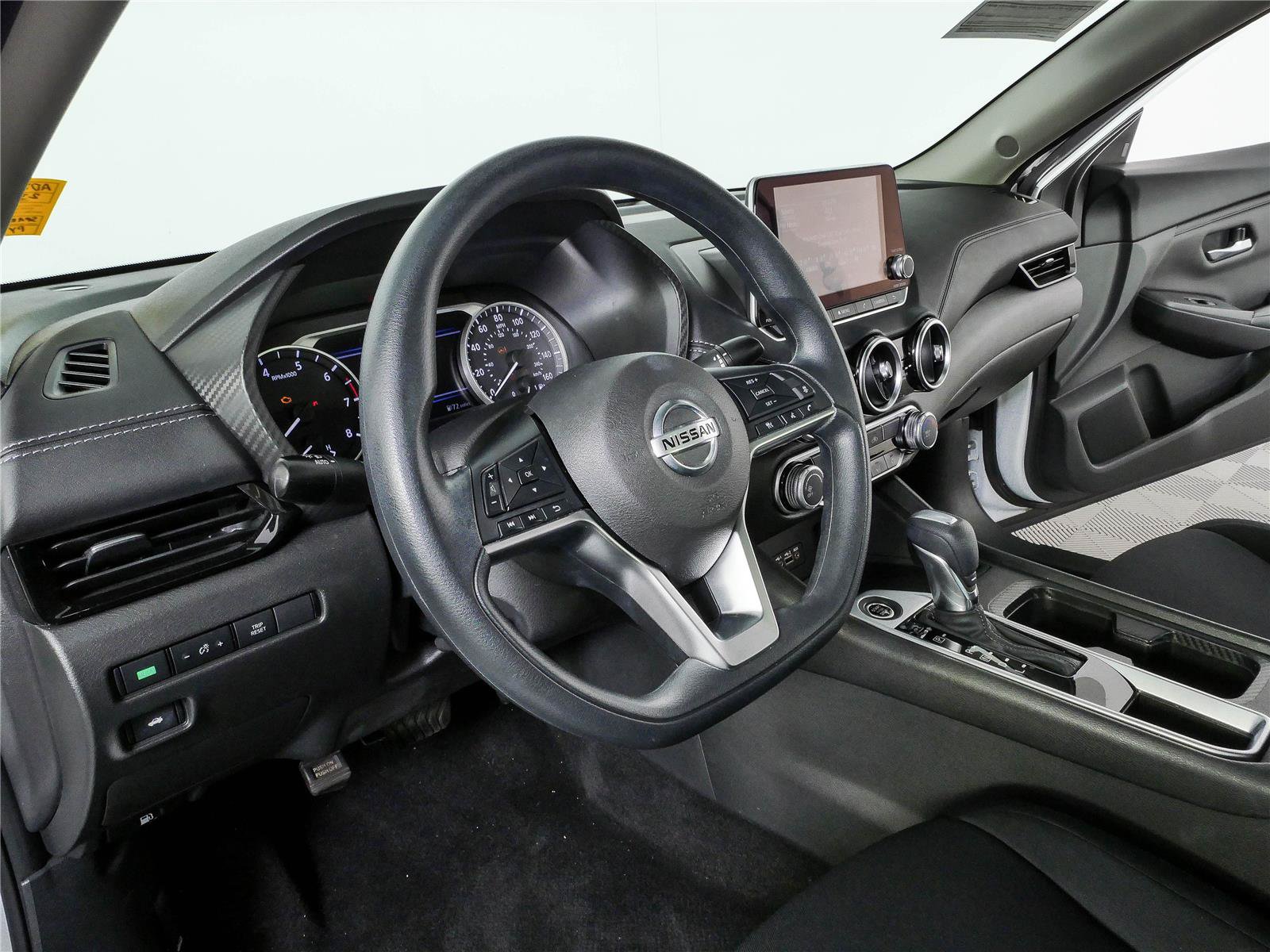 Used 2023 Nissan Sentra SV FWD image 5