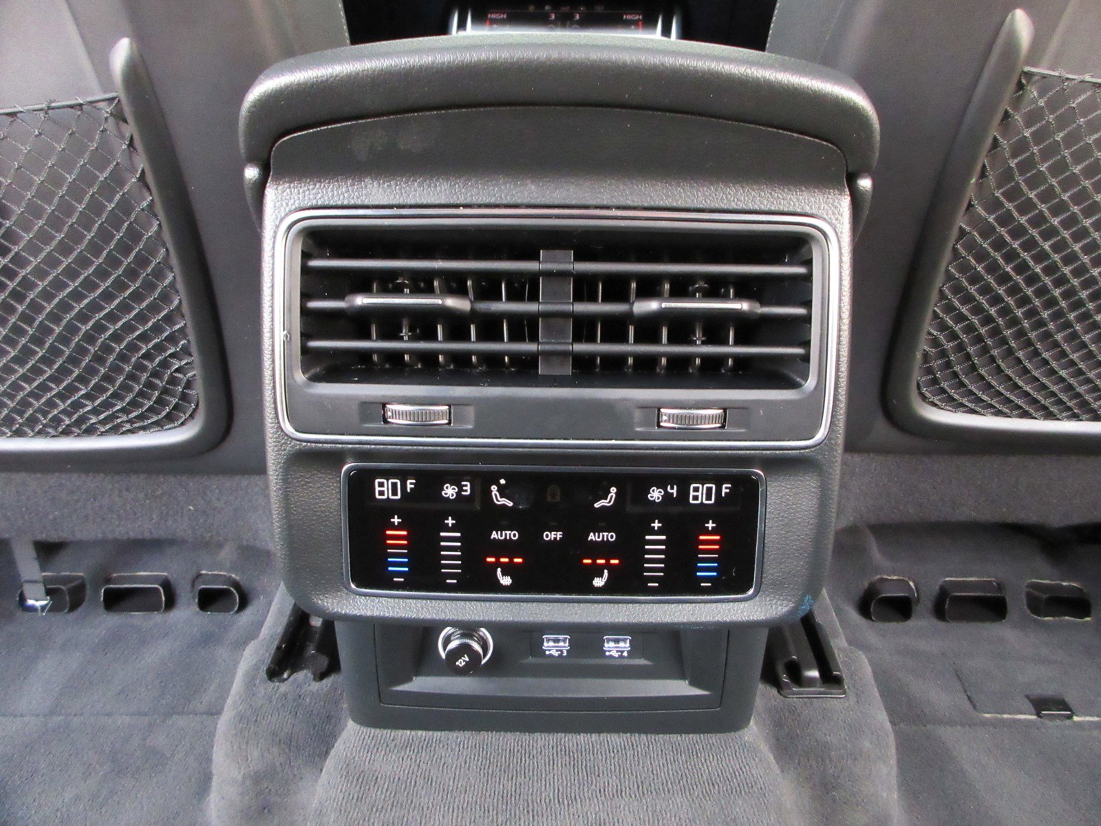 Used 2020 Audi Q8 Premium Plus image 23