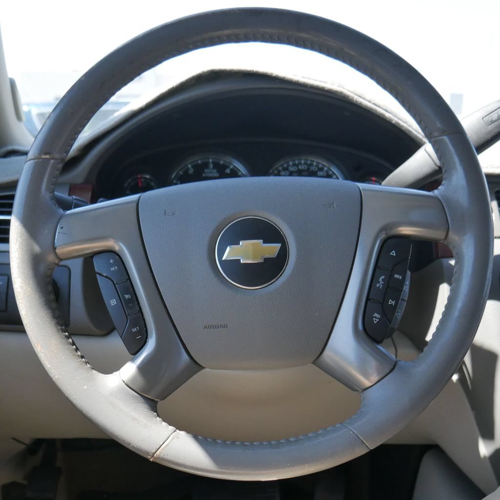Used 2011 Chevrolet Silverado 1500 LTZ w/ LTZ White Diamond Edition AWD/4WD image 36