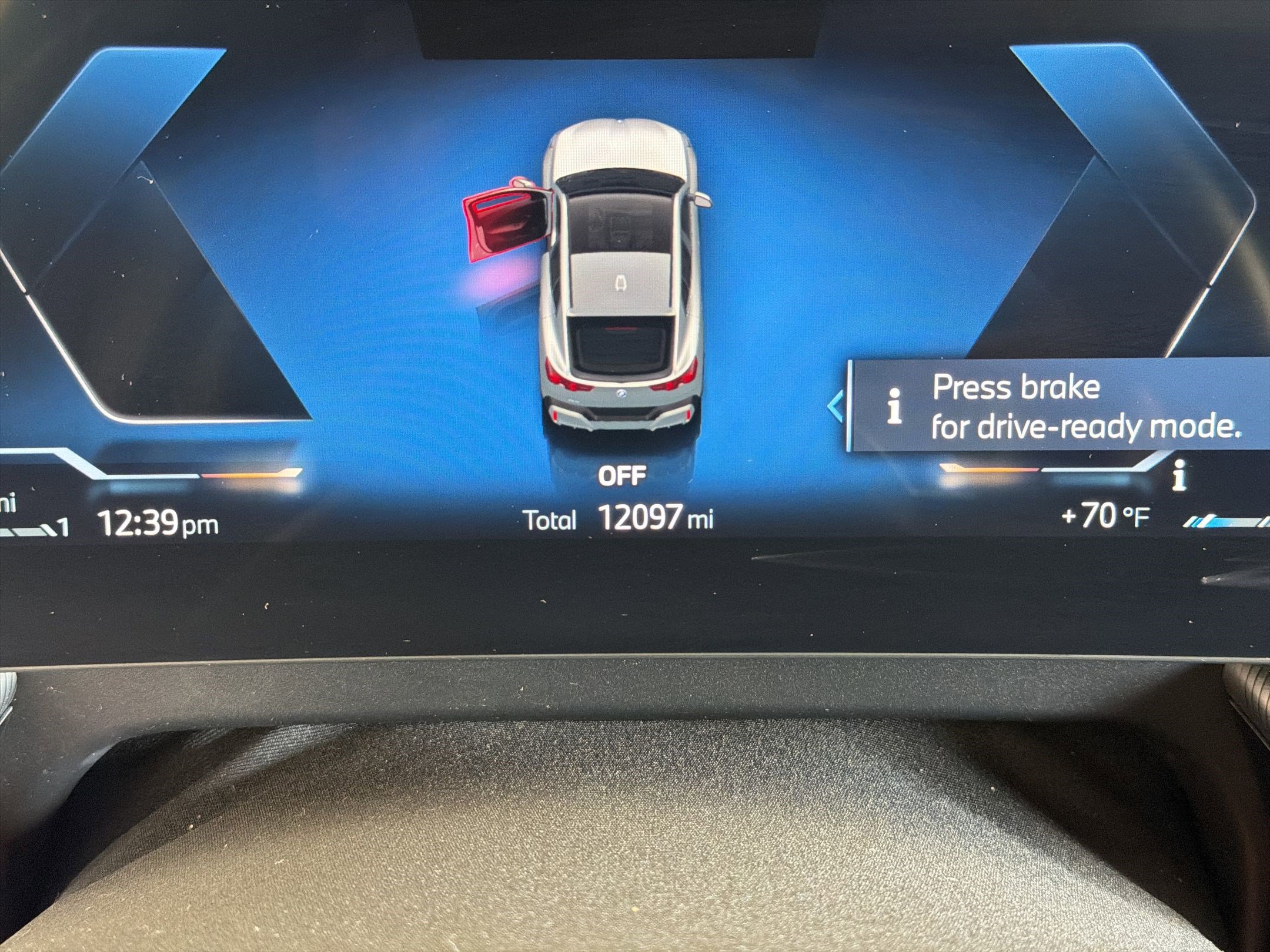 Used 2025 BMW X2 xDrive28i w/ Premium Package image 20