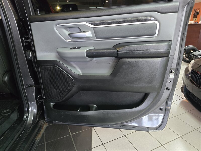 Used 2019 RAM 1500 Big Horn AWD/4WD image 15