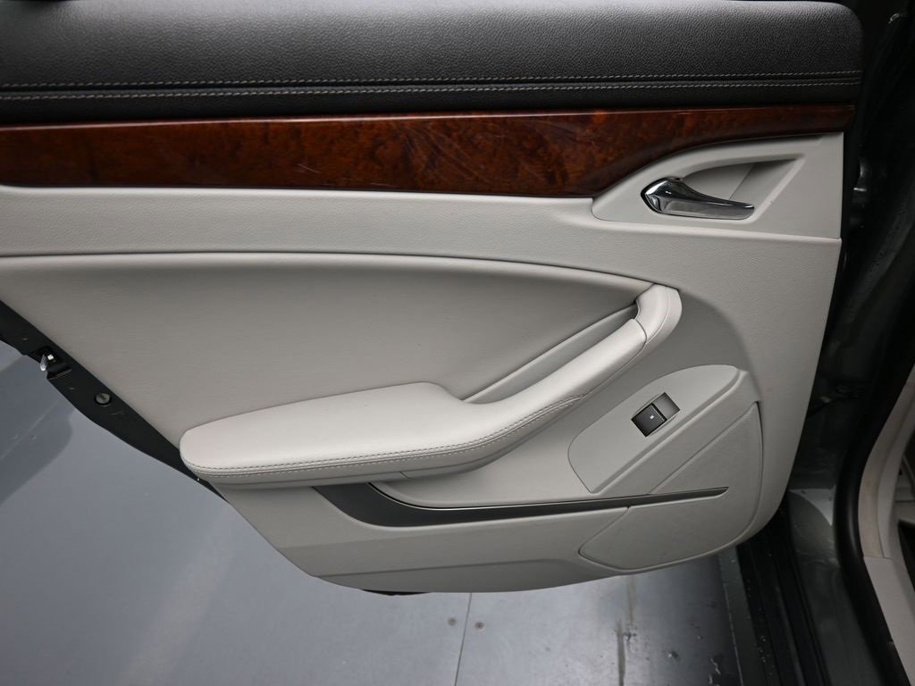 Used 2011 Cadillac CTS Premium image 12