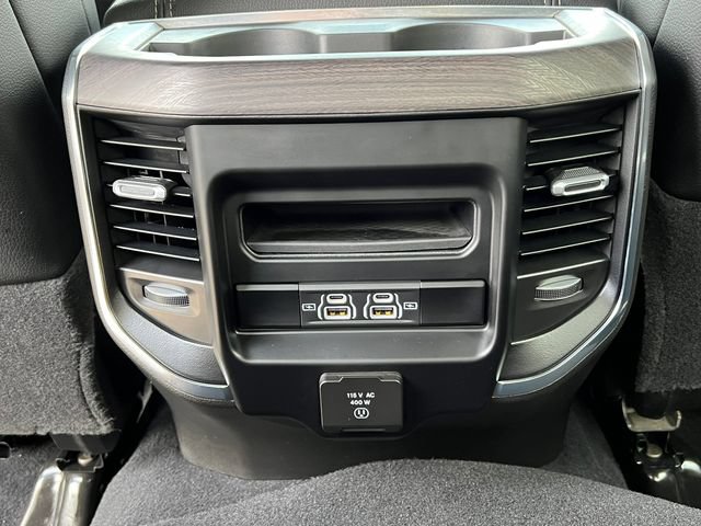 Used 2025 RAM 3500 Laramie AWD/4WD image 43