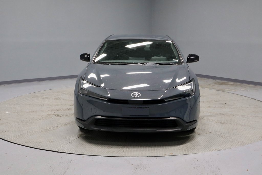 Used 2023 Toyota Prius LE image 5