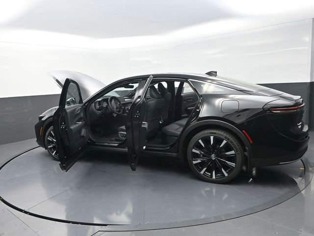 New 2026 Toyota Crown Platinum image 40