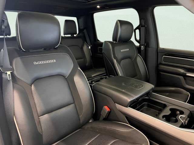 Used 2020 RAM 1500 Laramie AWD/4WD image 11
