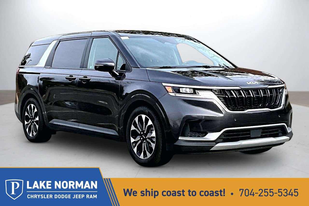 Used 2024 Kia Carnival EX