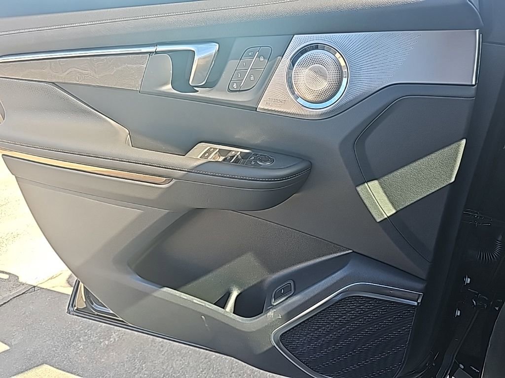 New 2026 Buick Enclave Avenir w/ Super Cruise Package image 12