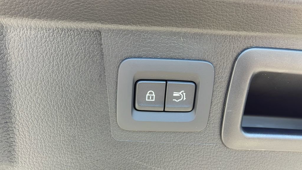 Used 2025 MAZDA CX-50 AWD 2.5 Hybrid w/ Weather Package image 32