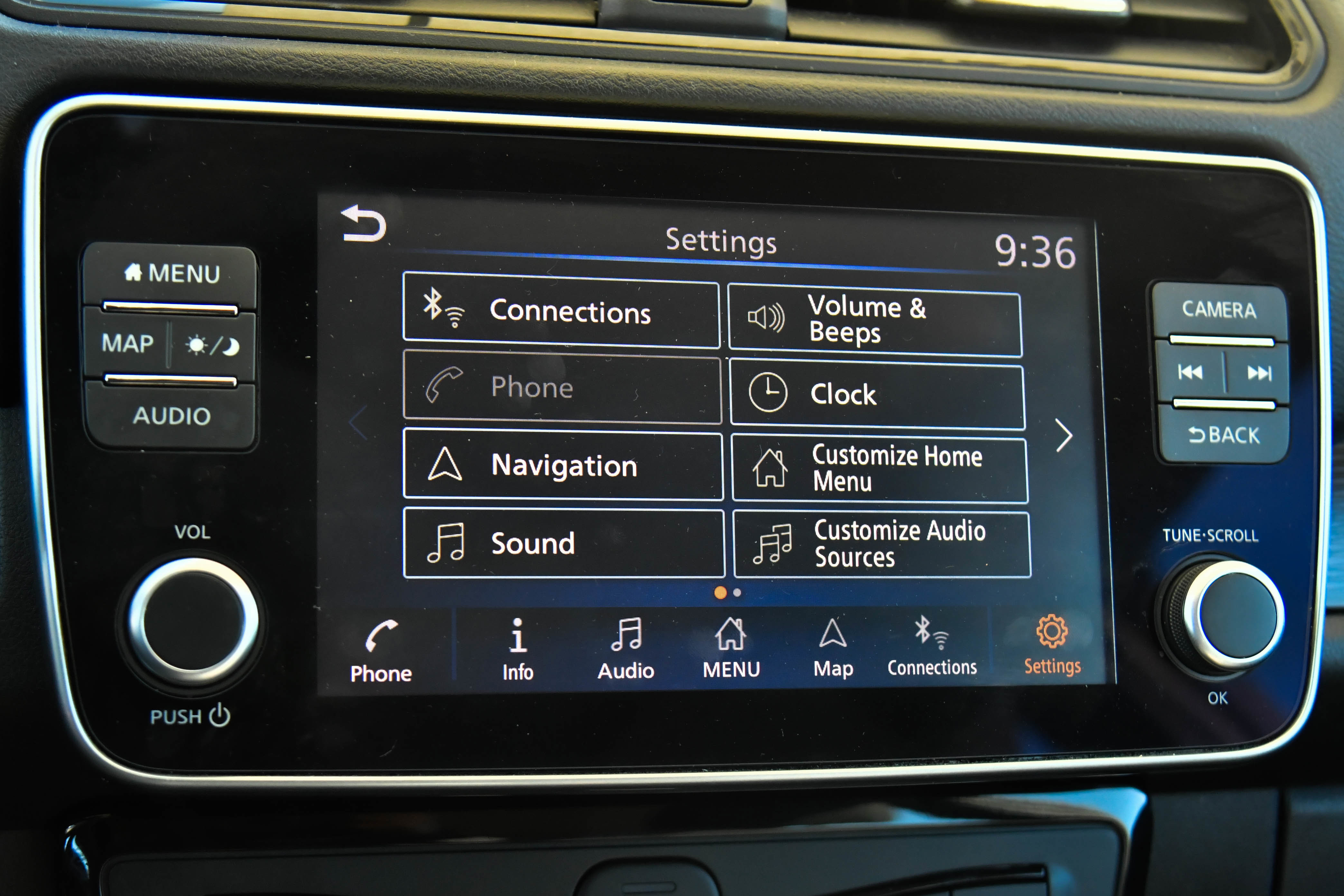 Used 2024 Nissan Leaf SV Plus image 21