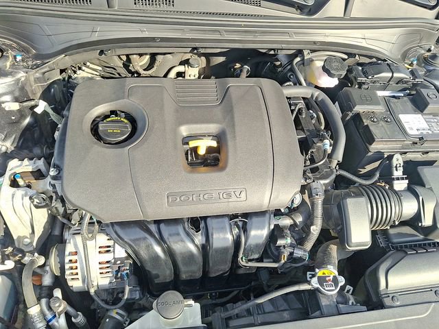 Used 2023 Kia Forte LXS image 28