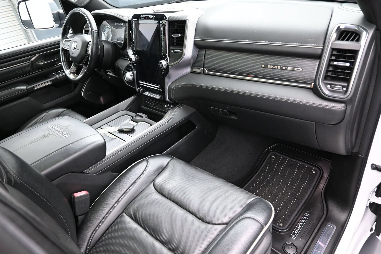 Used 2019 RAM 1500 Limited AWD/4WD image 40