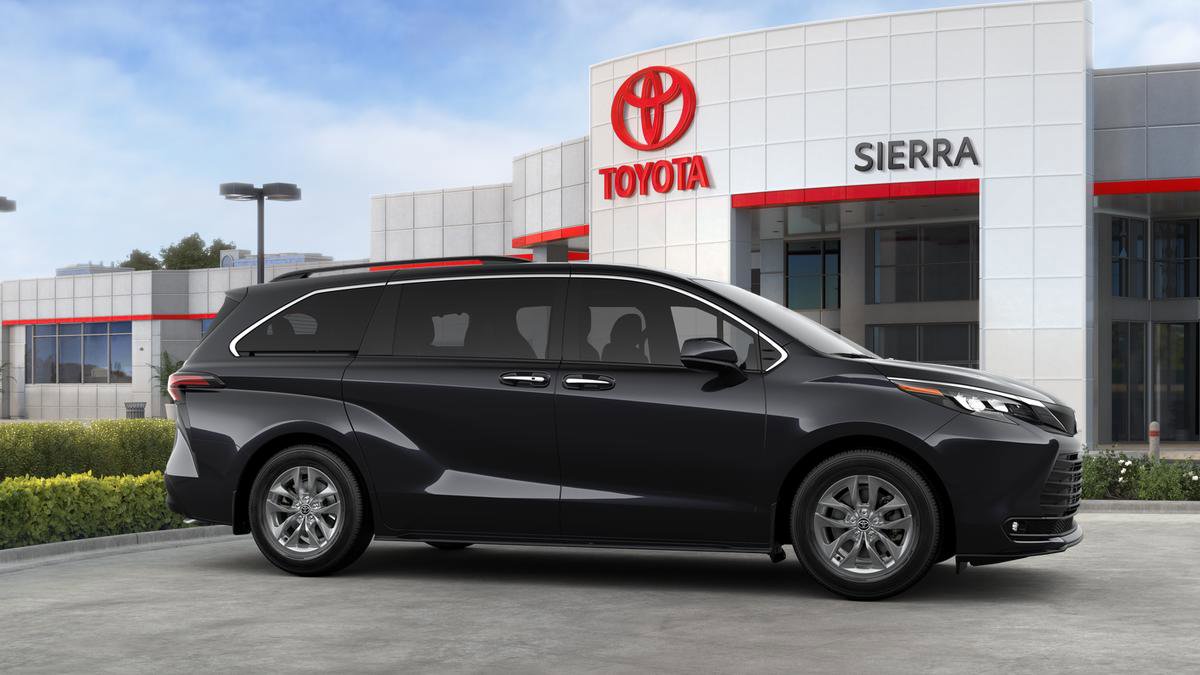 New 2025 Toyota Sienna XLE image 61