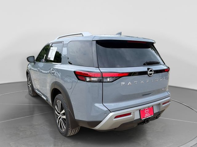 Used 2023 Nissan Pathfinder Platinum AWD/4WD image 6