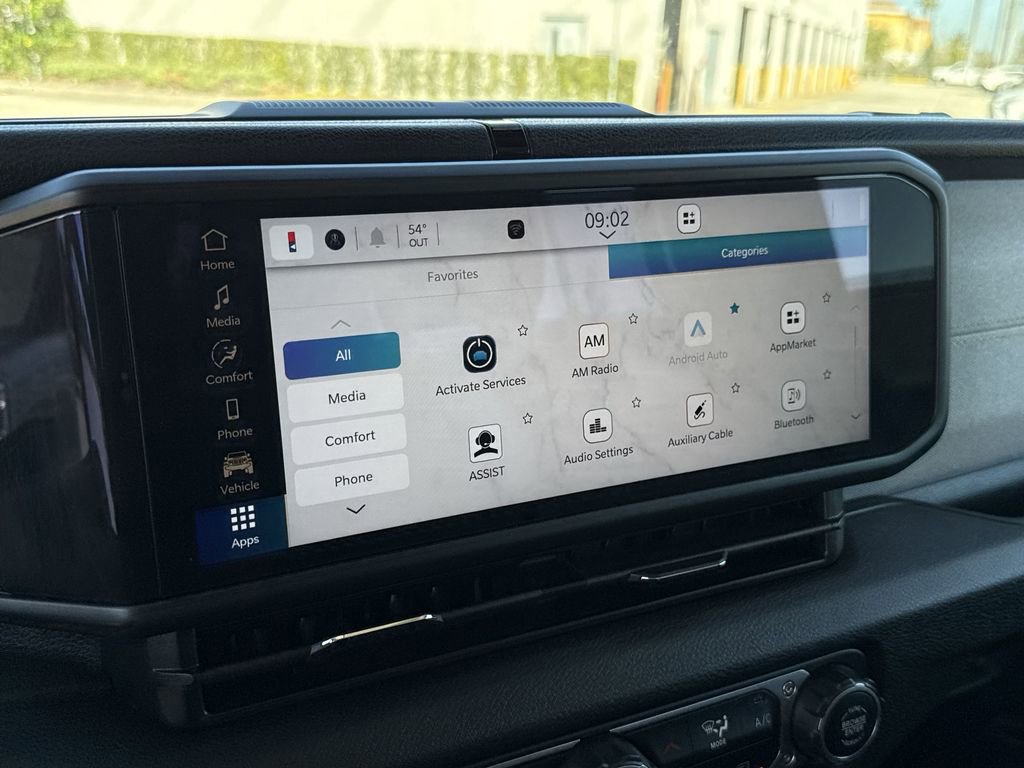 Used 2025 Jeep Wrangler Sport S image 21