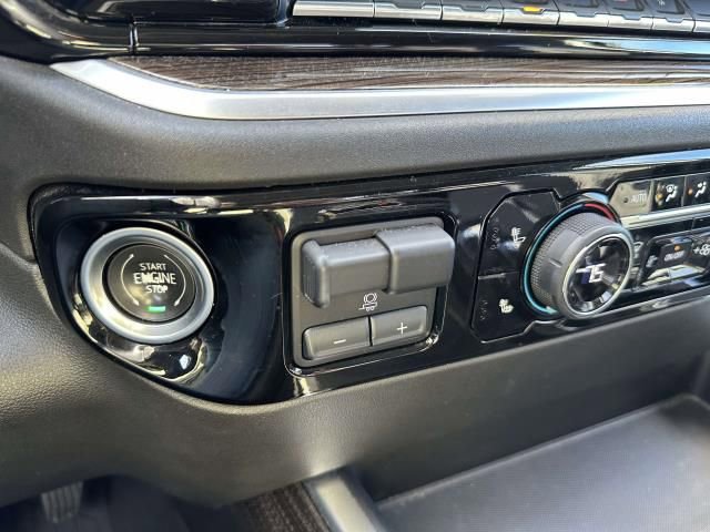 Certified 2022 Chevrolet Silverado 1500 RST image 16