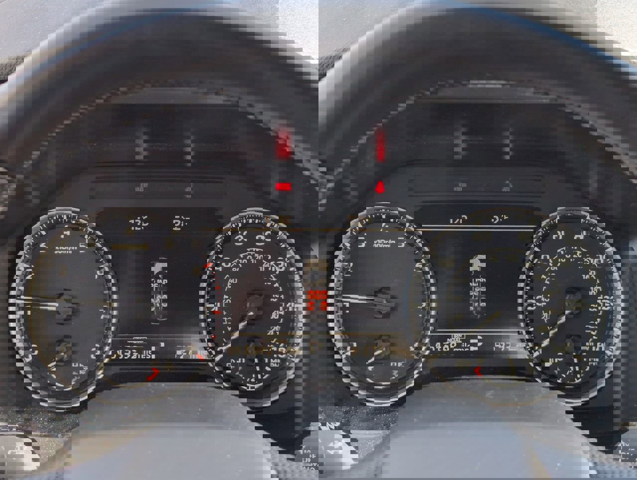 Used 2025 Mitsubishi Outlander Trail Edition image 18