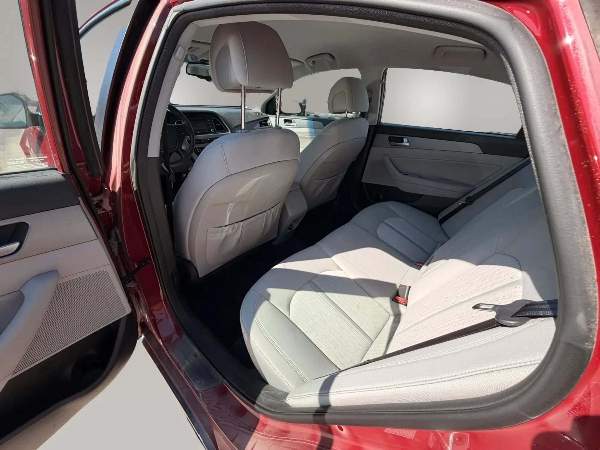 Used 2016 Hyundai Sonata SE FWD image 23
