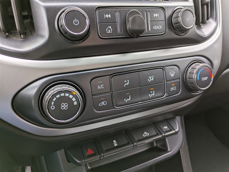 Used 2019 Chevrolet Colorado LT AWD/4WD image 24
