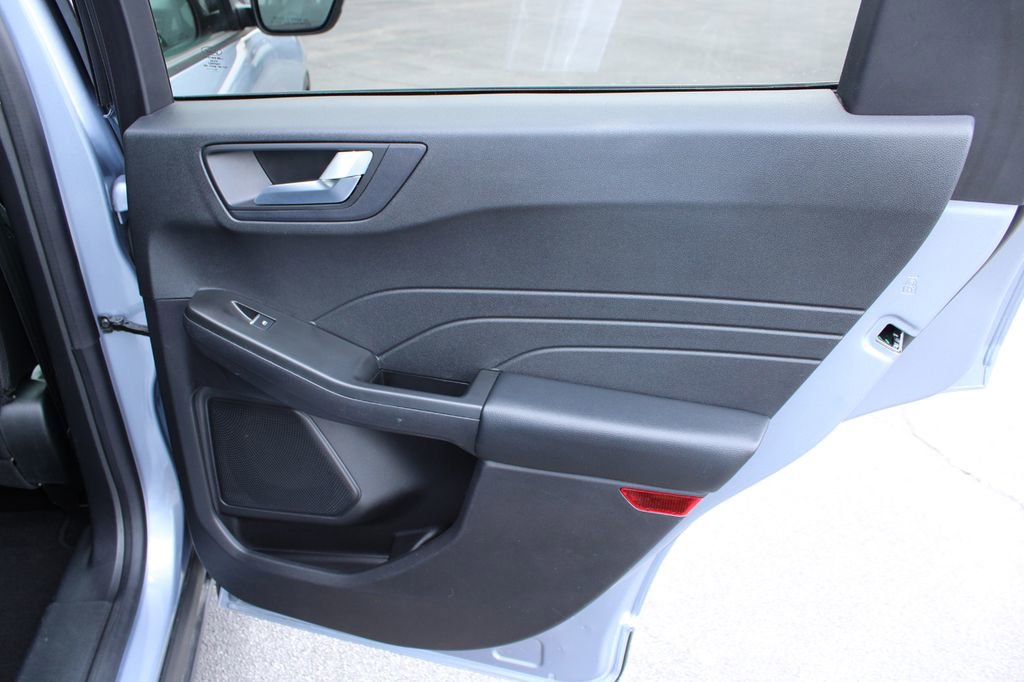 Used 2022 Ford Escape SEL image 15