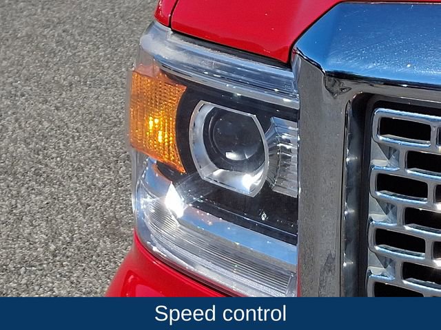 Used 2015 GMC Sierra 1500 SLT w/ SLT Crew Cab Value Package image 28