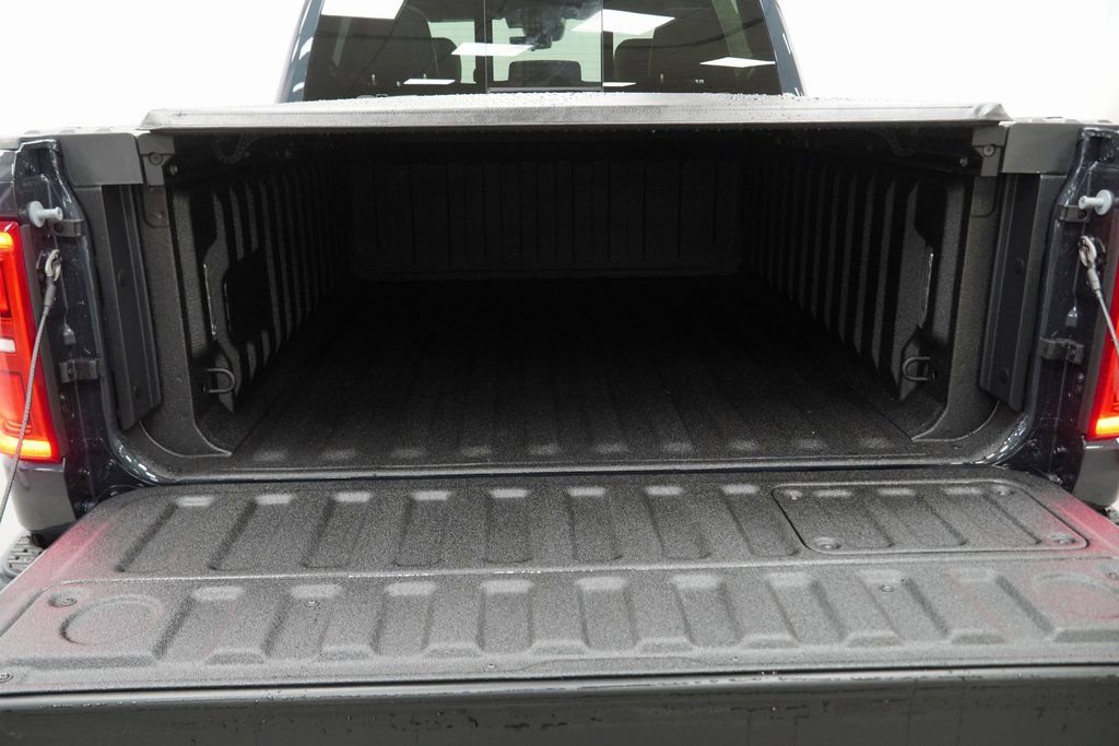 New 2026 RAM 1500 Limited image 32