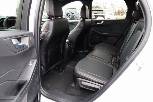 Used 2025 Ford Escape ST-Line Elite w/ Premium Technology Package image 20