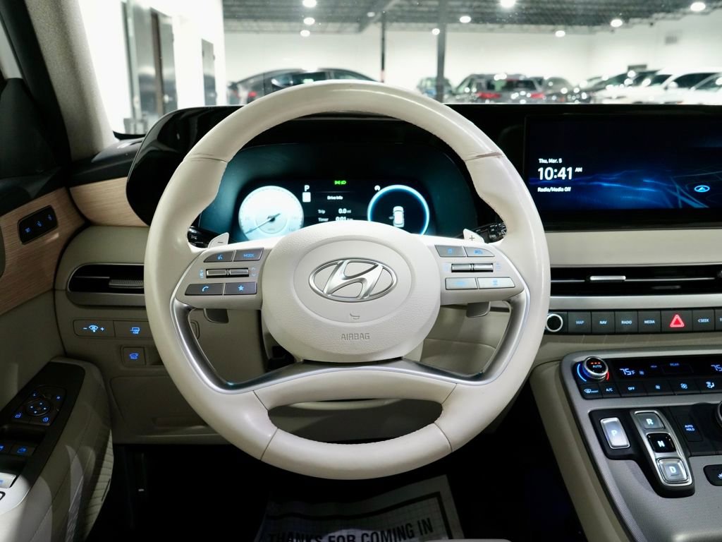 Used 2023 Hyundai Palisade Limited image 17