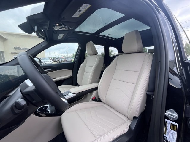 New 2025 BMW X1 xDrive28i w/ Technology Package AWD/4WD image 17