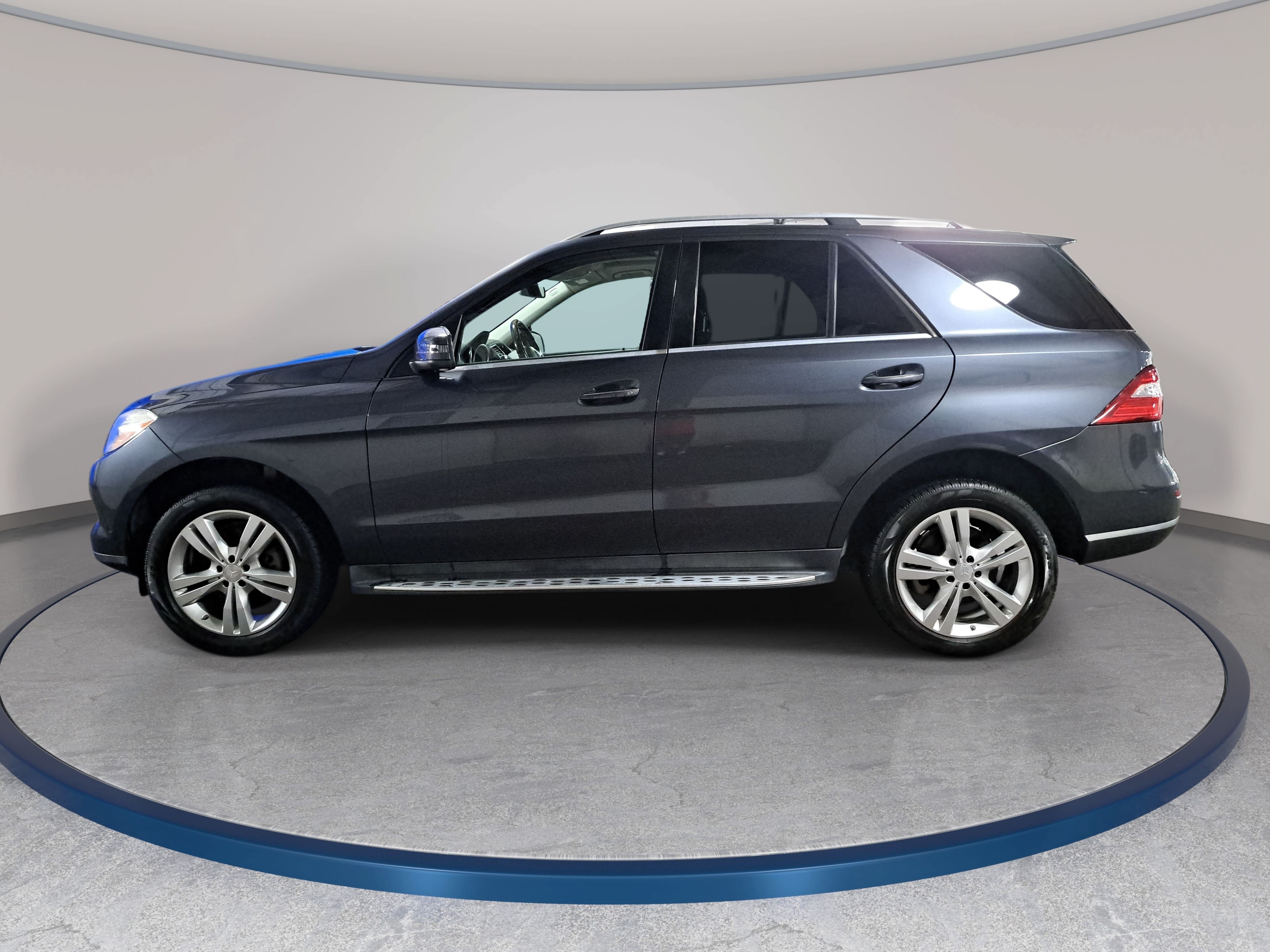 Used 2015 Mercedes-Benz ML 350 4MATIC image 8