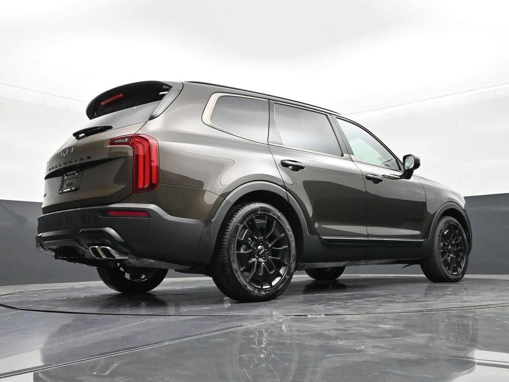 Used 2022 Kia Telluride EX w/ EX Premium Package image 24